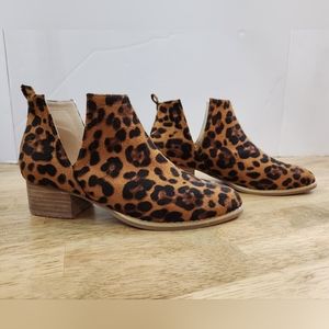 ARider Girl cheetah print boots